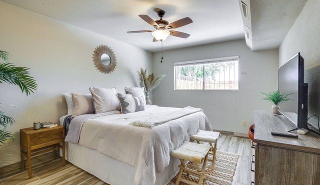 Centrally Located Yuma Retreat w/Fenced Patio