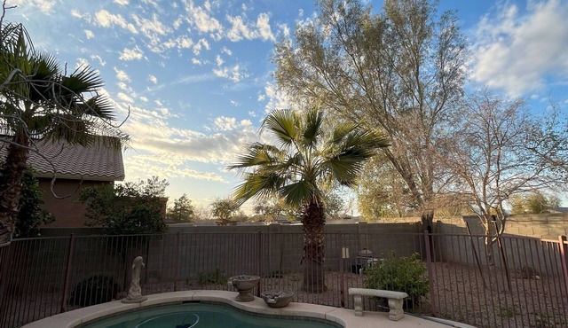 Charming 4-Bedroom Oasis in Maricopa, Arizona with Pool, Garden & Pool Table!
