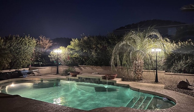 Cheerful Home with a pool