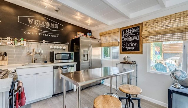Chic Duplex in Tucson 1 of 2
