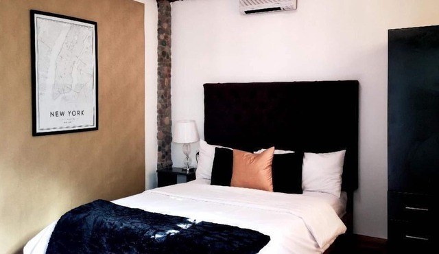 Cities of the world Cusco Apartments - New York apartment with no views