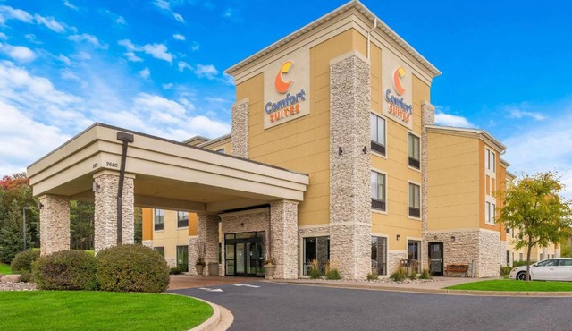 Comfort Suites Hudson I-94