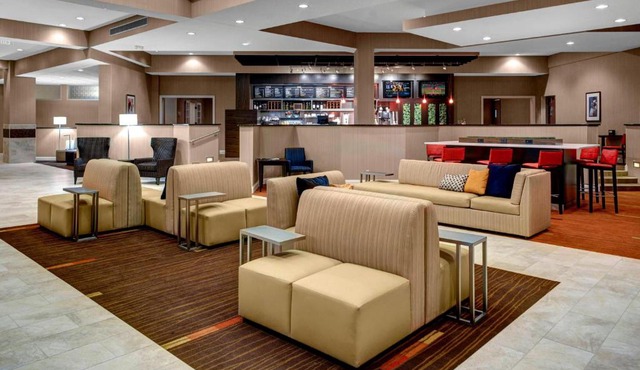 Courtyard by Marriott St. Cloud