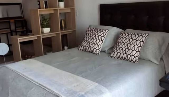 Cozy 1-bedroom studio in gorgeous Miraflores with AC