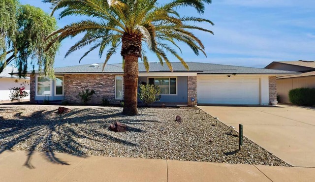 Cozy 2BR Home in Sun City West!