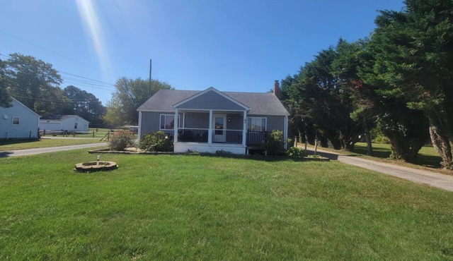 Cozy cape cod