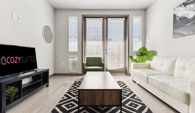 Cozysuites PHX RORO Gym, Pool, Pets, Parking! #18