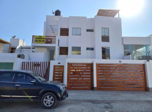 DÚPLEX CON VISTA A TODA LA BAHÍA DE NAPLO