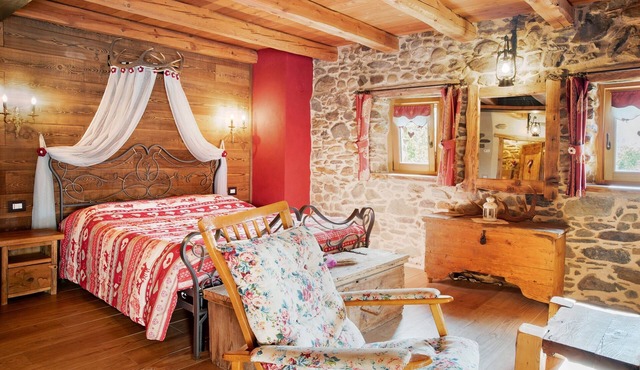 Deluxe Room "Chalet Cuore Selvatico" with Mountain View, Terrace, and Private Garden