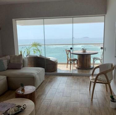 Departamento en Punta Hermosa frente al mar