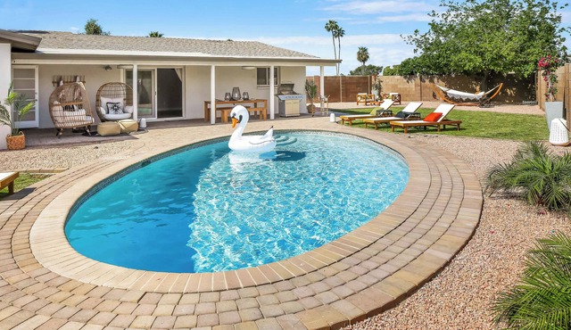 Desert Designer Luxury | Heated Pool