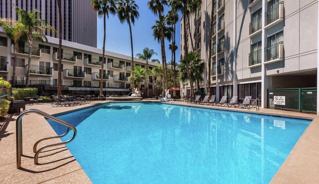 DoubleTree by Hilton Phoenix Midtown