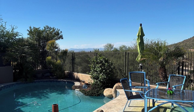 EAGLE MT. GOLF COMMUNITY: open concept home w/amazing sunsets!