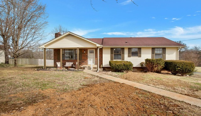 Eleanor's Haven - 3br Ranch style home w/pool table