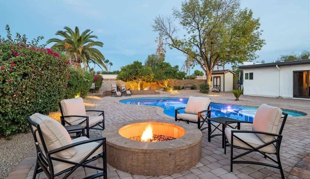 Elegance & Class - Centrally located Scottsdale home with heated* pool & fire-pit