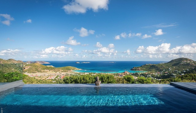 Enter a world of magic with creole architecture, tropical garden and magnificent