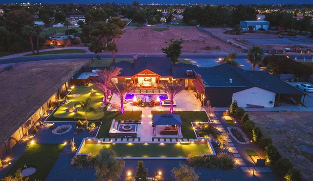 Entertainers Paradise! - Events or Stays! - Resort Vibes - Pool/Spa - Games!