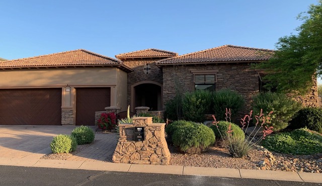 Escape to the Valley of the Sun, Enjoy the Arizona Lifestyle