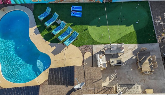 Exclusive 5BR Resort Like Home Away From Home