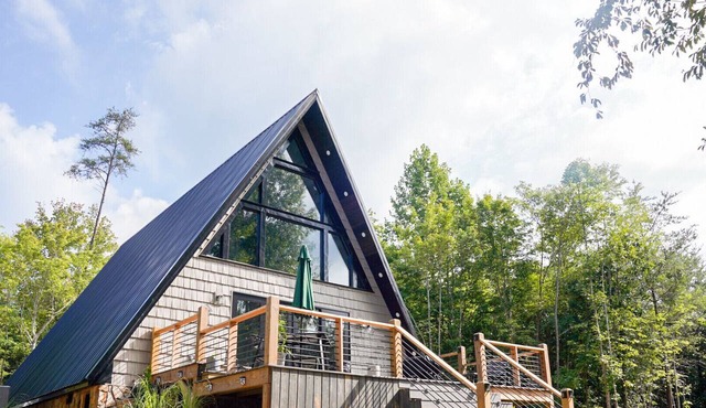 Exclusive Couples Getaway with Romantic Amenities, Private & Beautiful A-Frame