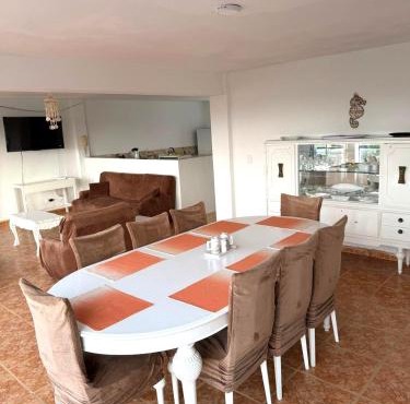 Exclusivo departamento para 14 personas en Santa María del Mar
