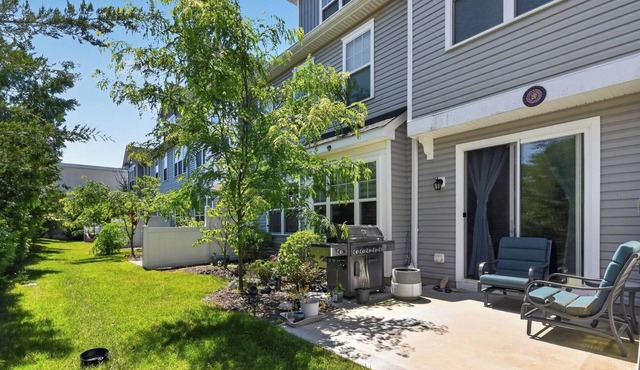 FIFA World Cup 2026 Stay Spacious 3BR/3BA Condo 5-Min Access to Train Station