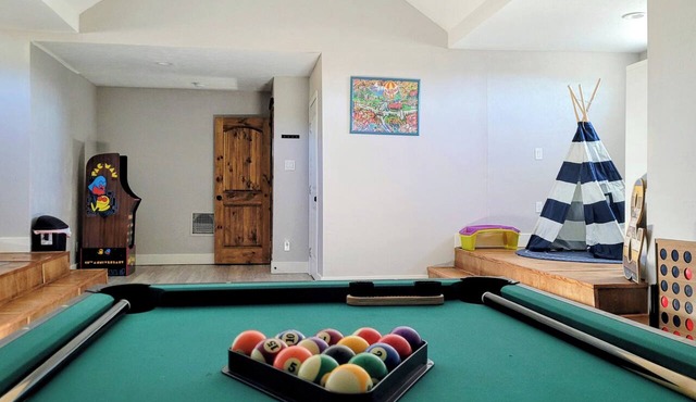 Flagstaff Mountain Retreat Cool Summer Escape Family Friendly 3BR 3BA