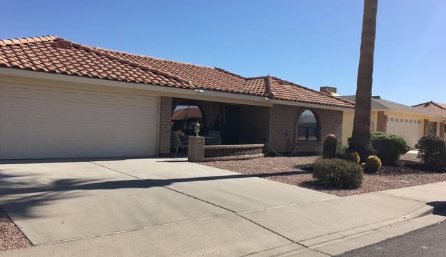 Fully Equipped Greco Roman Retreat in a Vacation Resort in Mesa Pet Friendly.