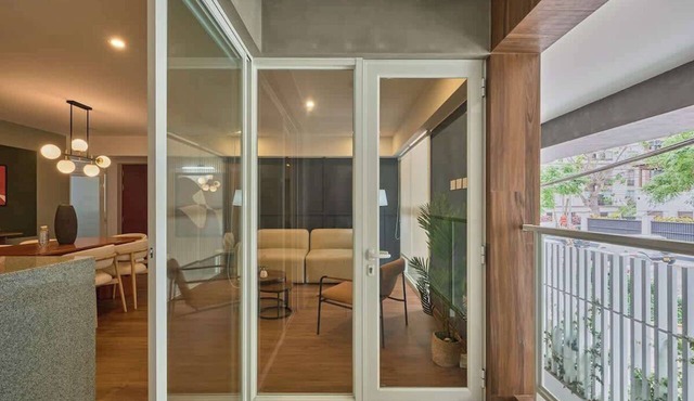 Geko | Spacious 2BR w/Balcony by Larcomar