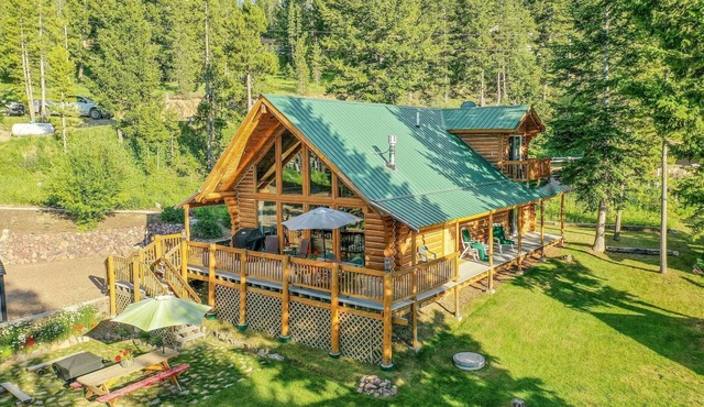 Georgetown Lake Log Home Retreat