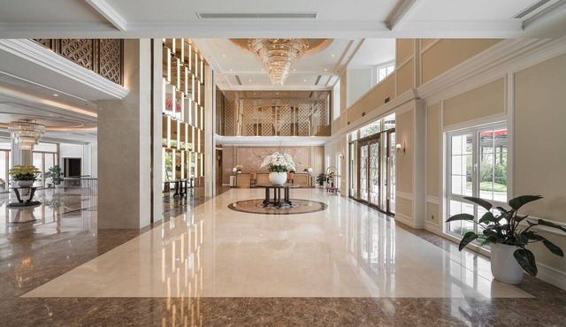 Golden Sun Hotel - Dalat