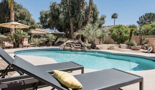 Grand Palms - Luxury Scottsdale Estate w/Pool