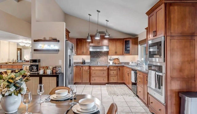 Green Oasis w/ Pool, Minutes from Old Town