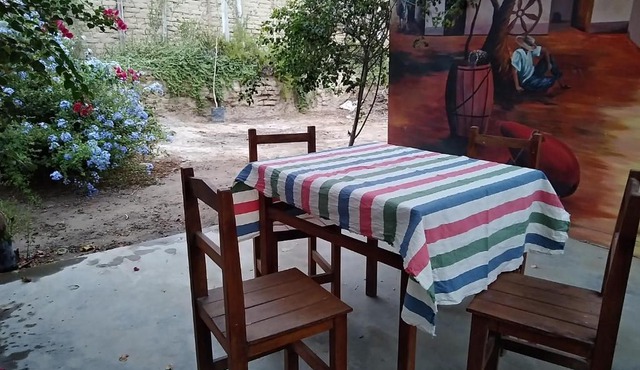 Habitación 2p independiente desde el jardin - Tierra del Sol Eterno - Ica Centro