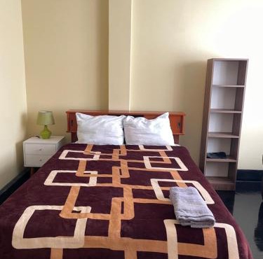 Habitación a 15 min del Aeropuerto