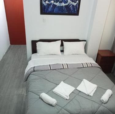 Habitación cama QUEEN 1B