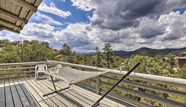 Hike & Relax: Prescott Studio w/Thumb Butte Views