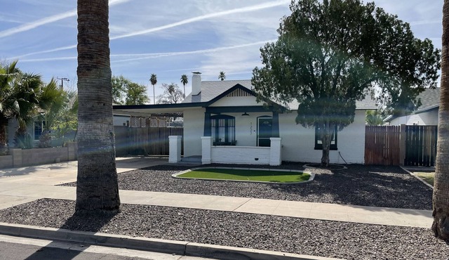 Historic 2 bedroom home in artsy central Phoenix
