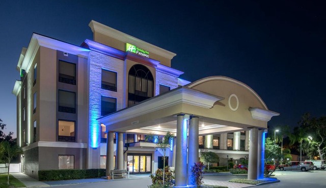 Holiday Inn Express Hotel & Suites Bartow by IHG