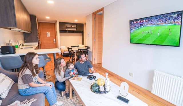 HOM I WiFi, Piscina temperada, Parking, Lavandería