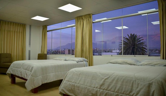 Hostal El Embajador