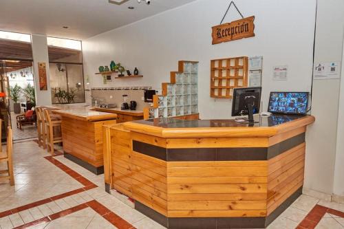 Hostal Montecarlo