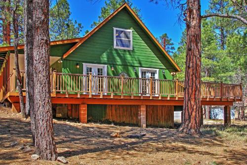 Hot Tub + Deck: Secluded Happy Jack Cabin