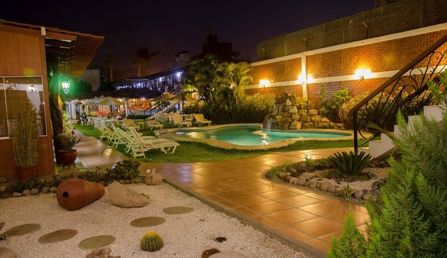 Hotel Oro Viejo