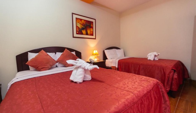 Hotel Plaza Bolognesi 344