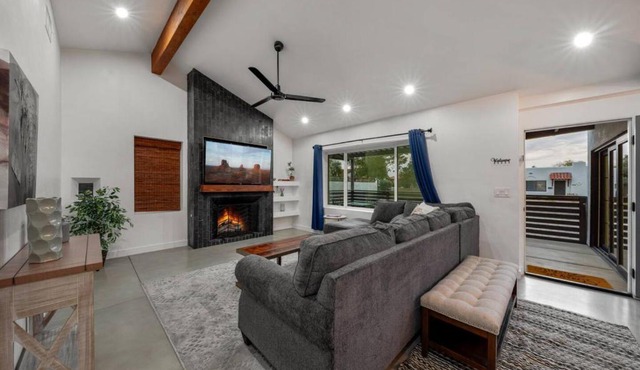 House and Casita, Total of 4 BR and 3 BA, Sam Hughes