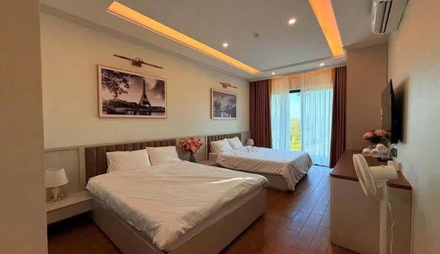 Huong Sky Co To