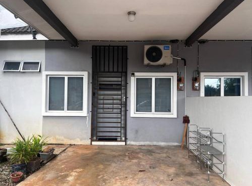 Izani Homestay