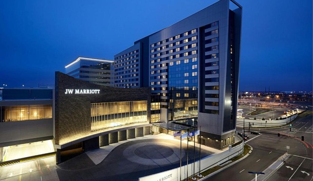 JW Marriott Minneapolis Mall of America