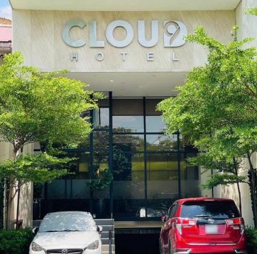 Khách Sạn Cloud9